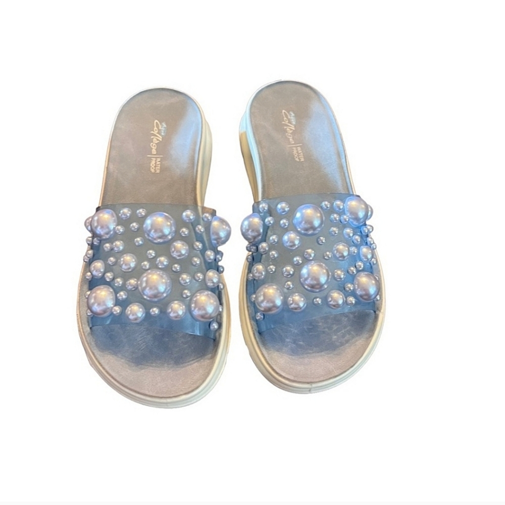 Aqua College Bubble Slip On Sandals